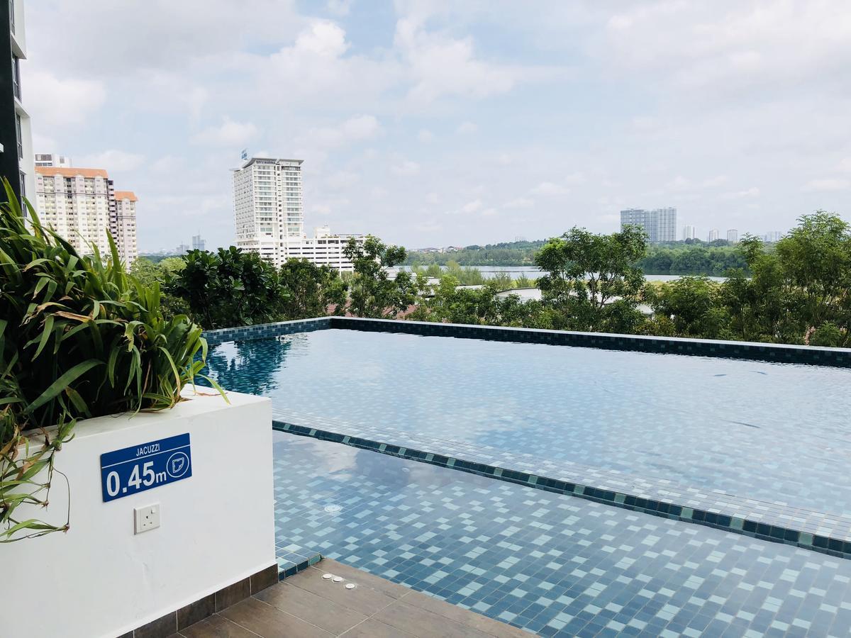 Loving&Comfy Ensuite By Crescent Bay Johor Bahru Exterior foto